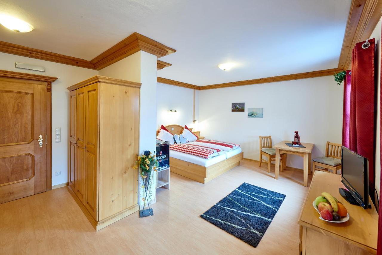 Landgasthof Penn Windorf  ภายนอก รูปภาพ